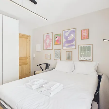 Brand-new Cosy W/ A/c - Principe Real | By Airnest Lejlighed
